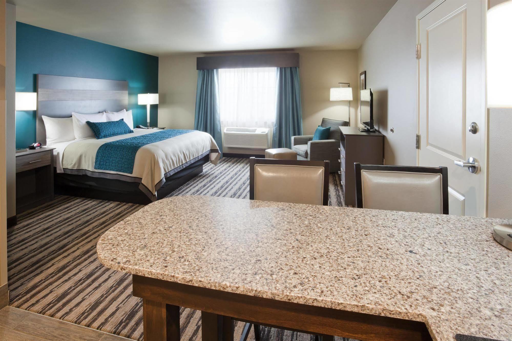 Grandstay Hotel & Suites Valley City מראה חיצוני תמונה